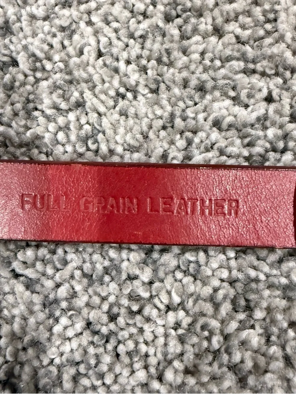Guess Full Grain Leather .5 “ 5 Silver O-Rings Red Belt Hangs Around Hip Boho S